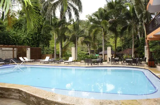 Hotel Gran Jimenoa piscine